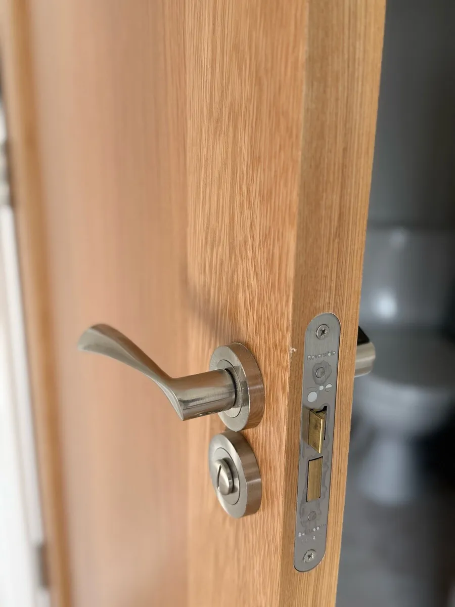 Deanta Solid Oak Door - Image 4