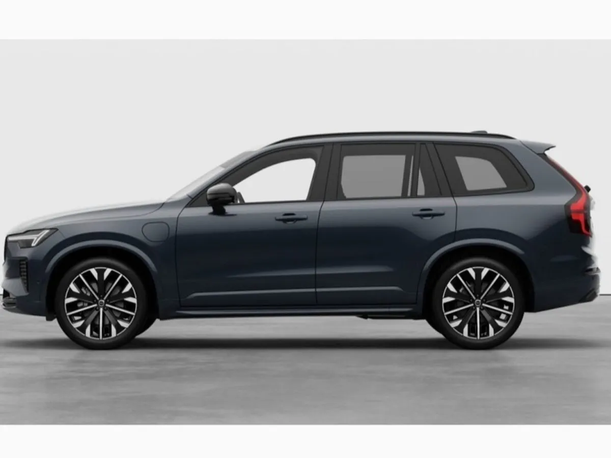 Volvo XC90 T8 Phev Plus Dark - Image 2