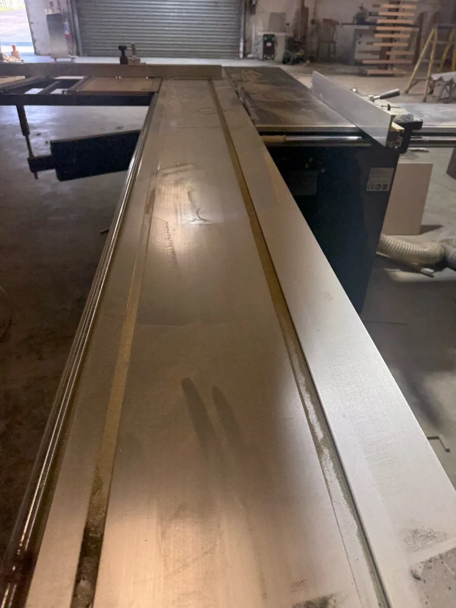 Altendorf WA6 panel saw. - Image 2