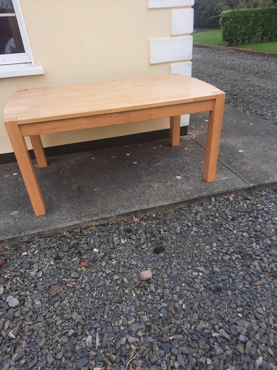 Kitchen table - Image 2