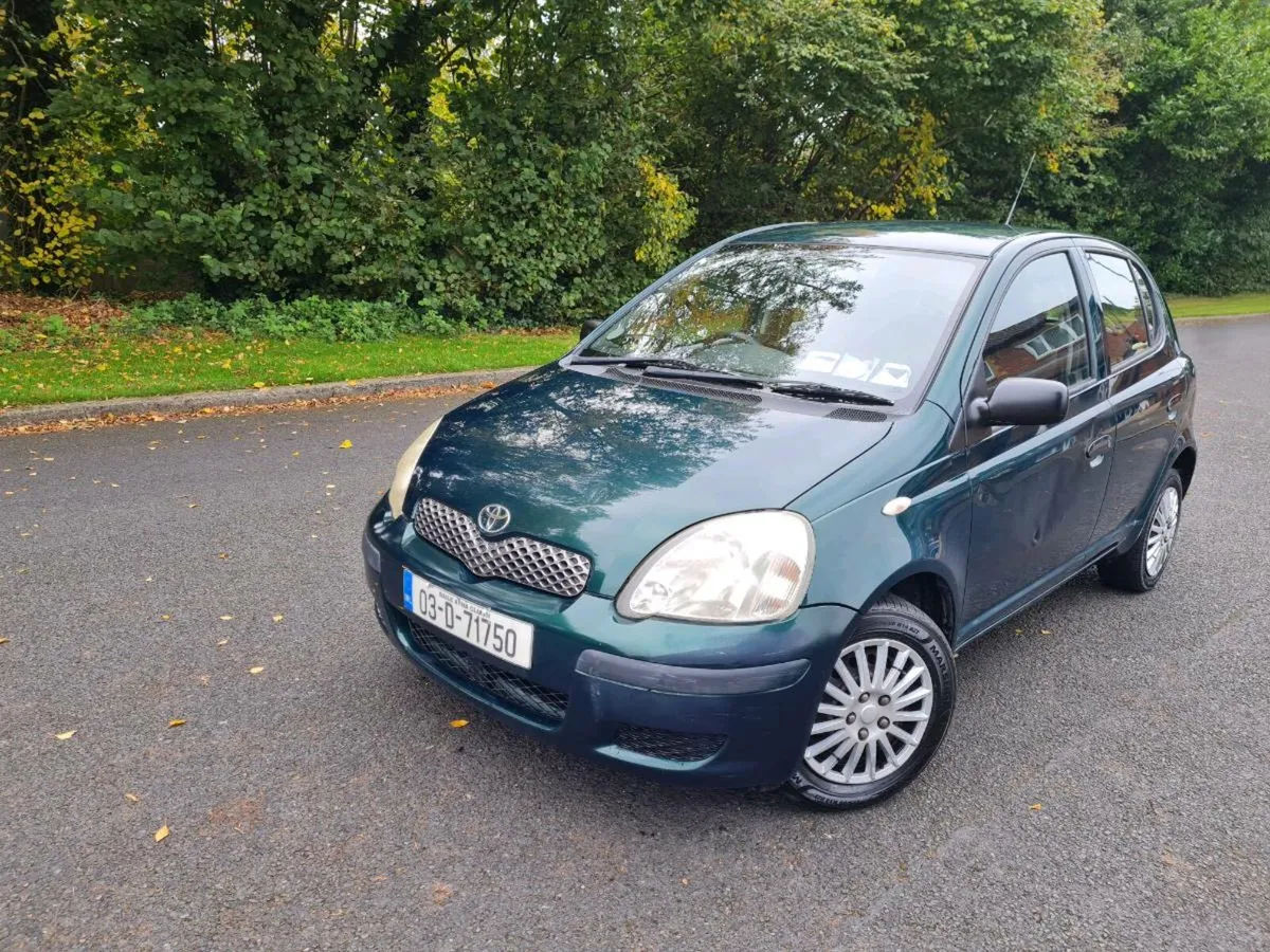 Toyota Yaris 2003 - Image 1
