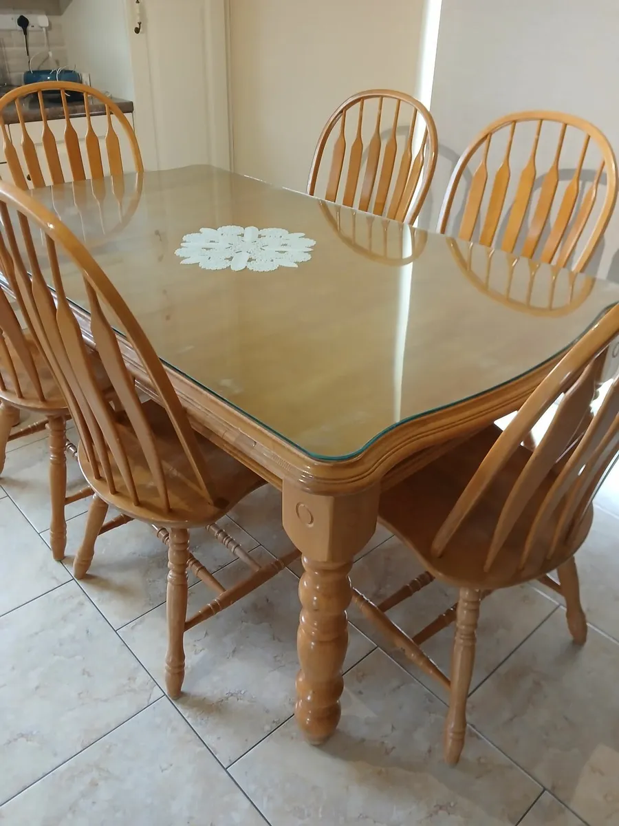 Dining table and six chairs - Image 2