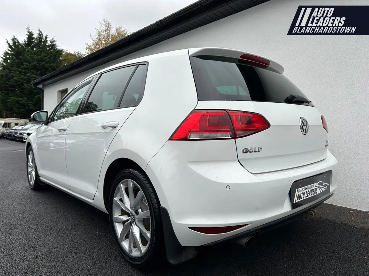 VOLKSWAGEN GOLF 1.6TDI HIGHLINE 110HP SERVICE HIST - Image 4