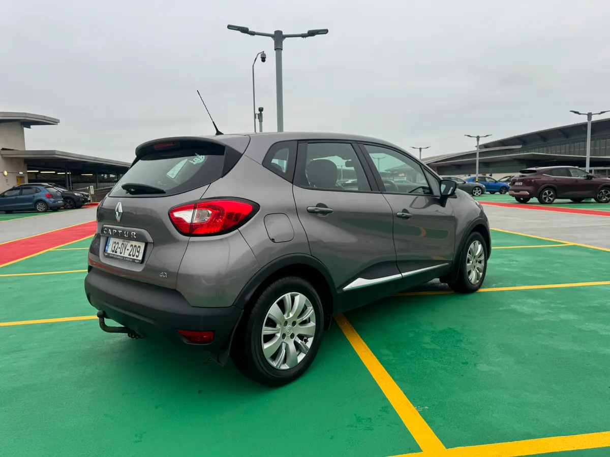 142 RENAULT CAPTUR NEW NCT - Image 2