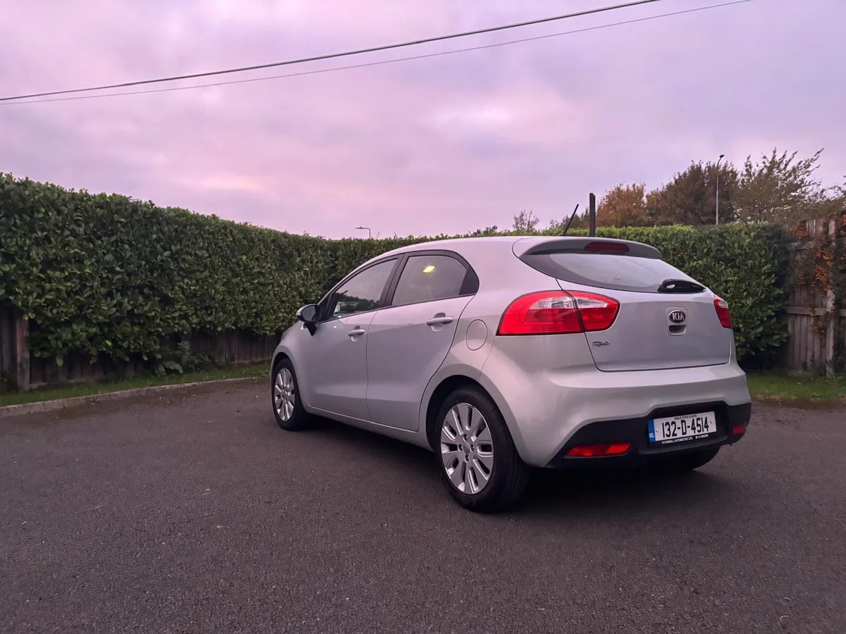 Car - Image 4