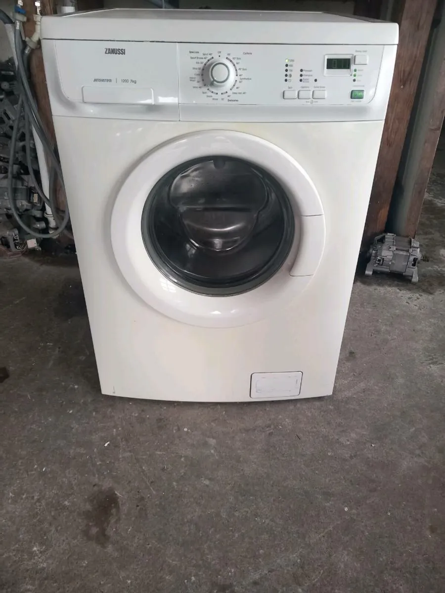 Zanussi 8kg washing machine - Image 1