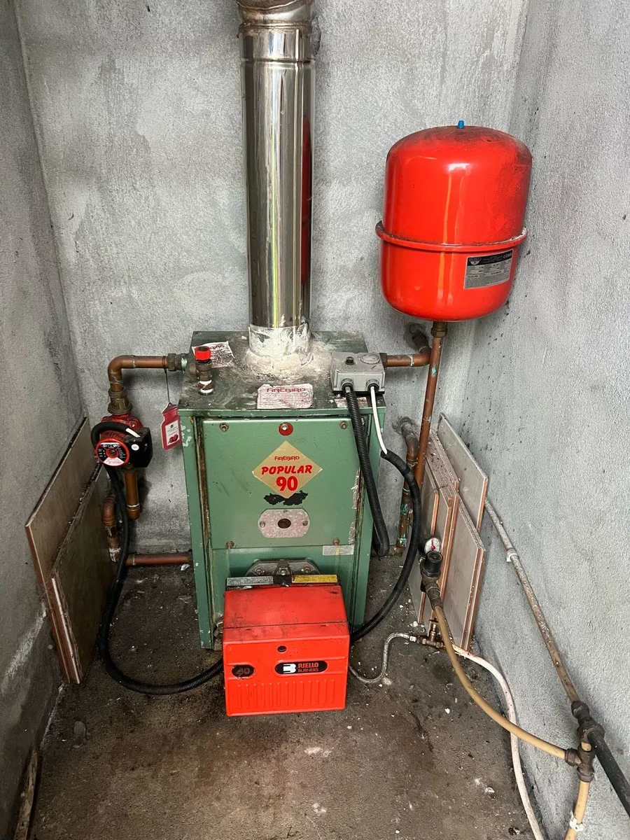 Oil boiler - Image 3