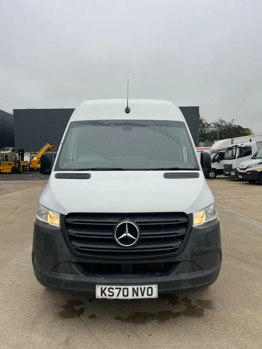 2021 Mercedes Sprinter 315 CDi Progressive LWB - Image 2