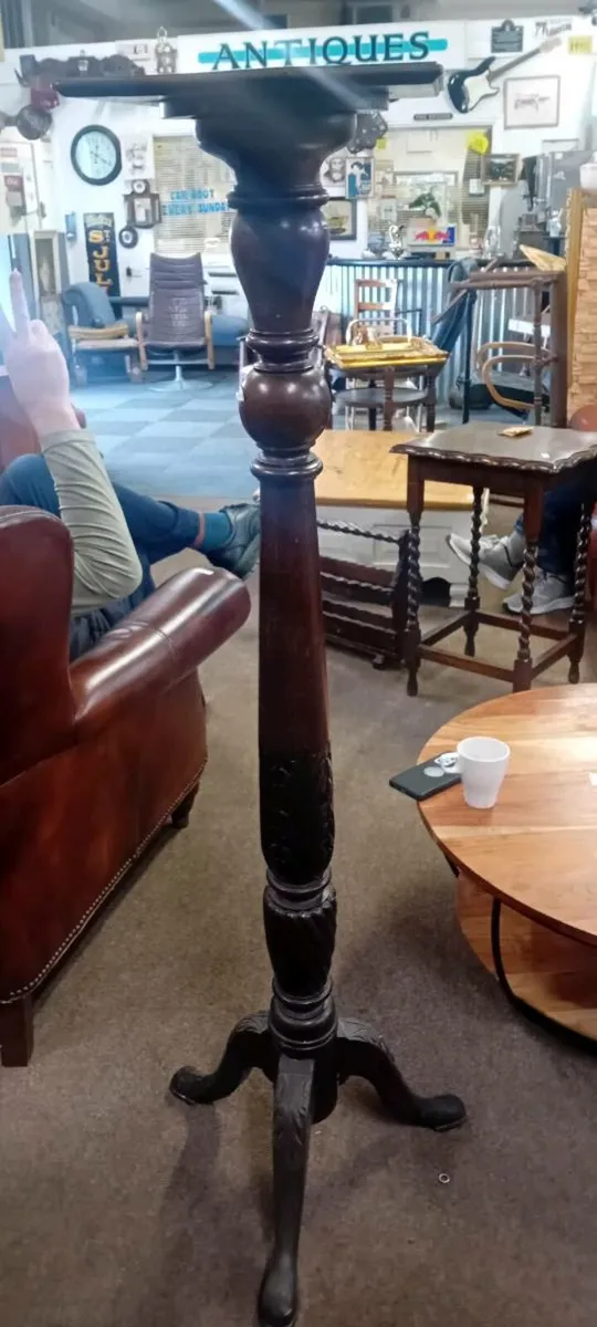 Georgian Period Mahogany Torchiere - Image 1