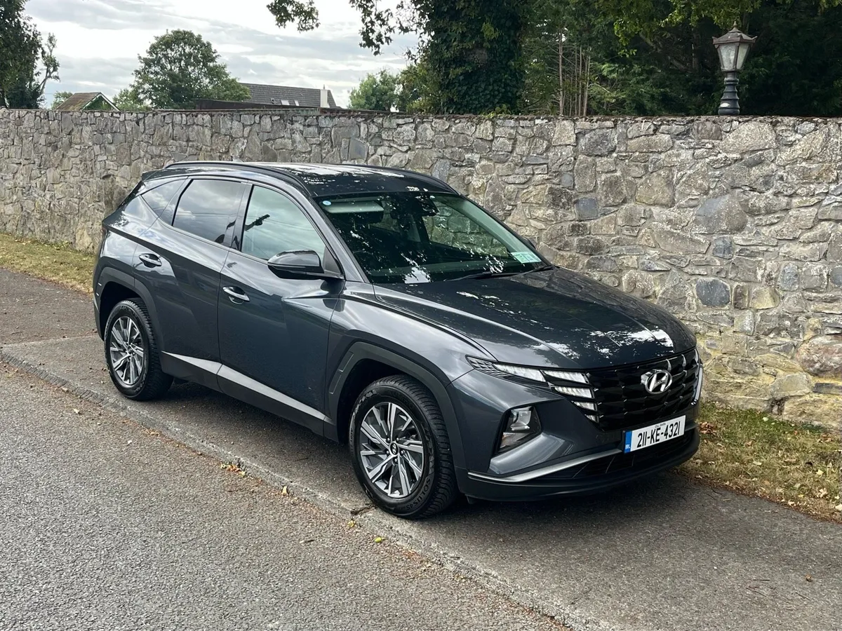 2021 Hyundai Tucson - Image 1