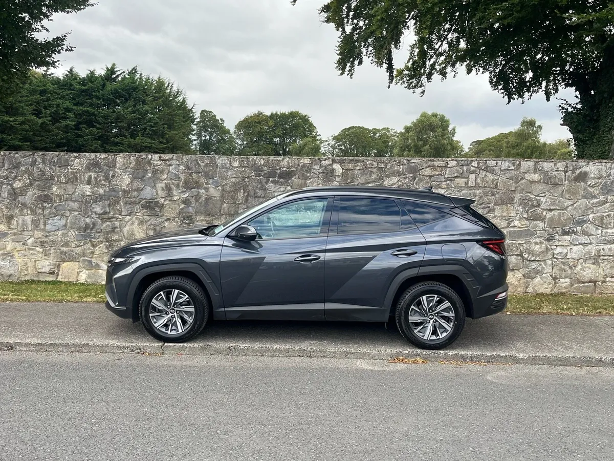 2021 Hyundai Tucson - Image 4