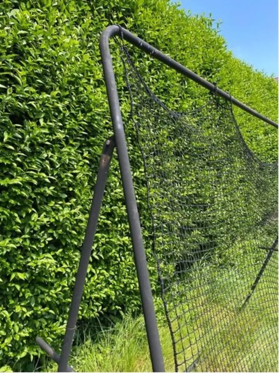 Precision Training Pro Jumbo Rebounder 9ft x 7ft - Image 3