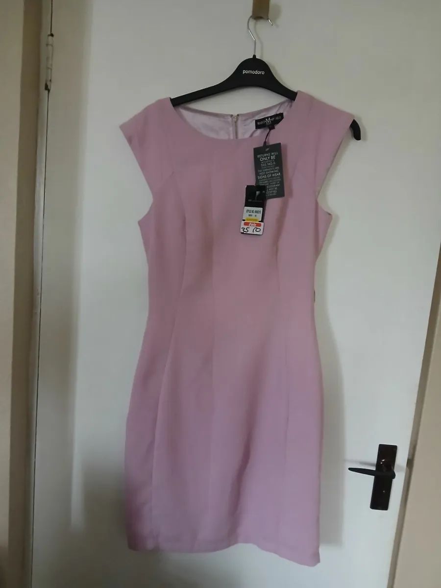 Ladies - Image 1