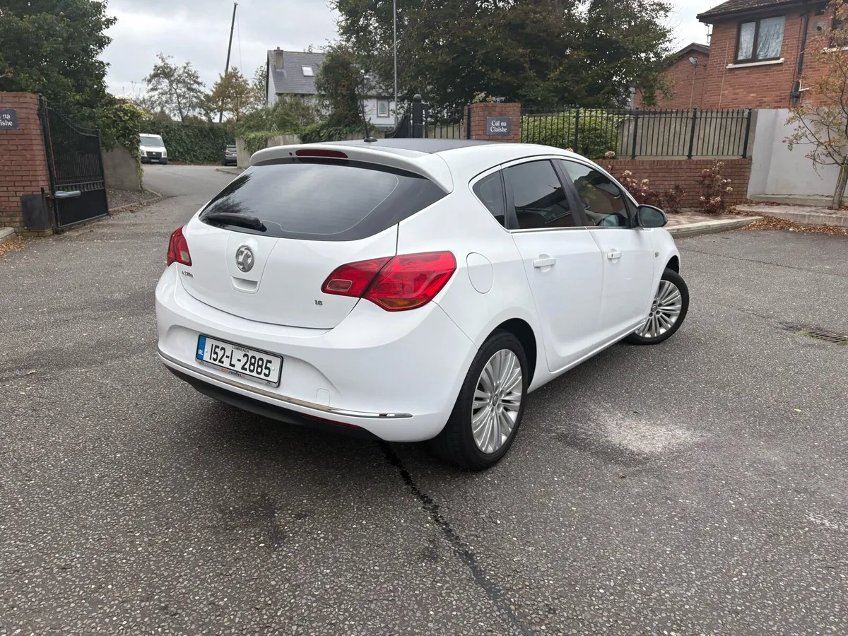 Vauxhall Astra 1.6 petrol - Image 4