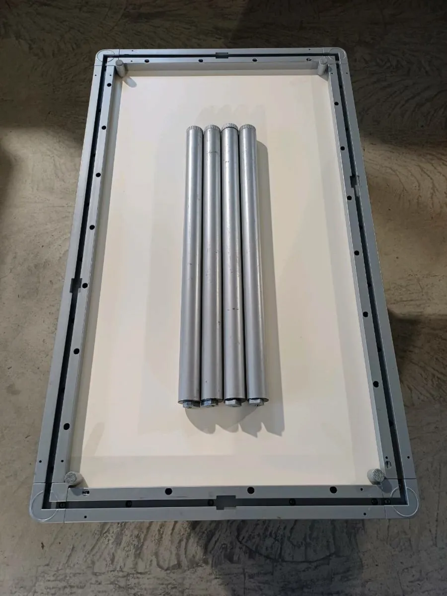 Wiesner Hager Foldable Table - Image 4