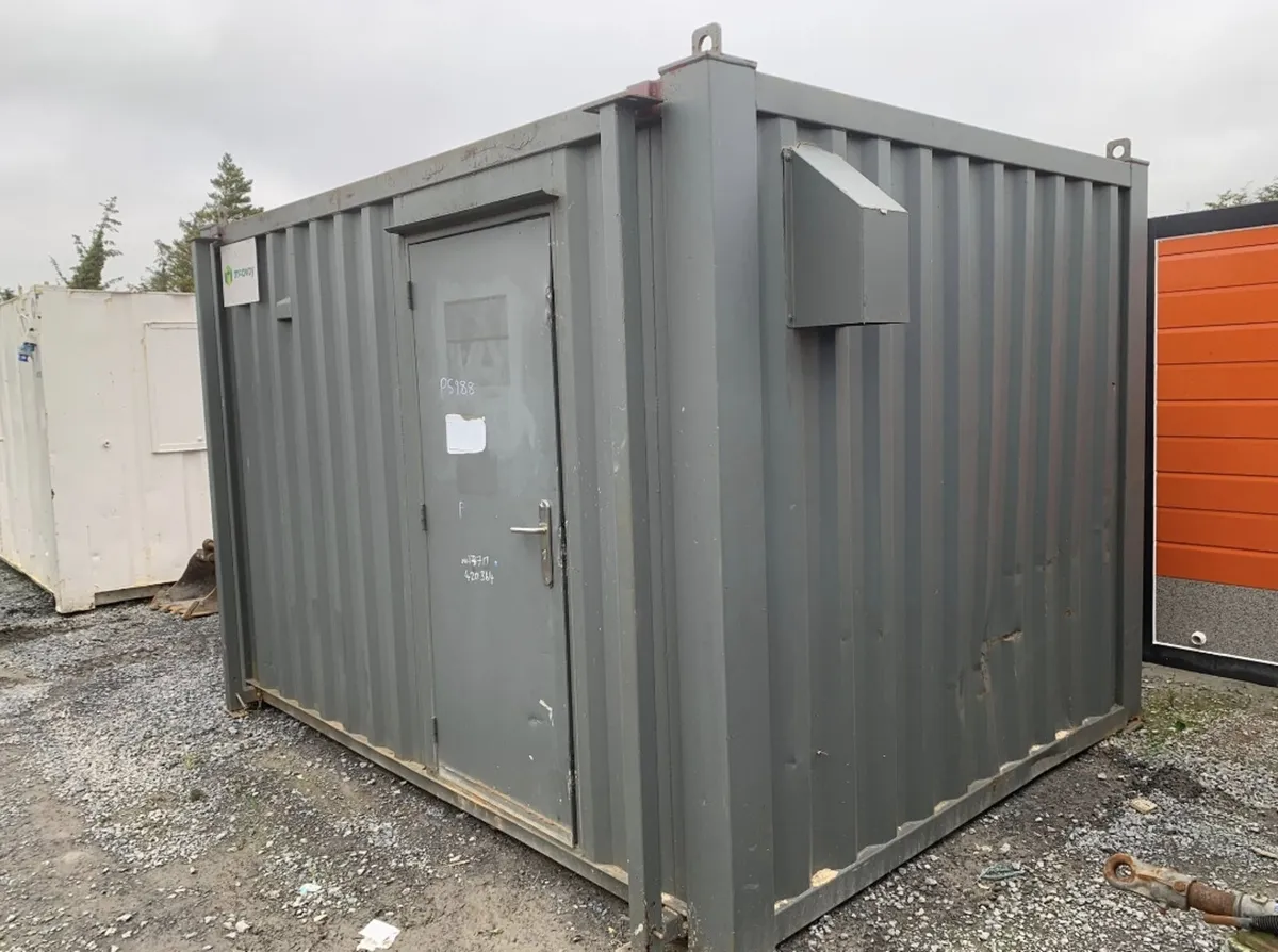 12ft x 9ft Toilet Block - Image 1