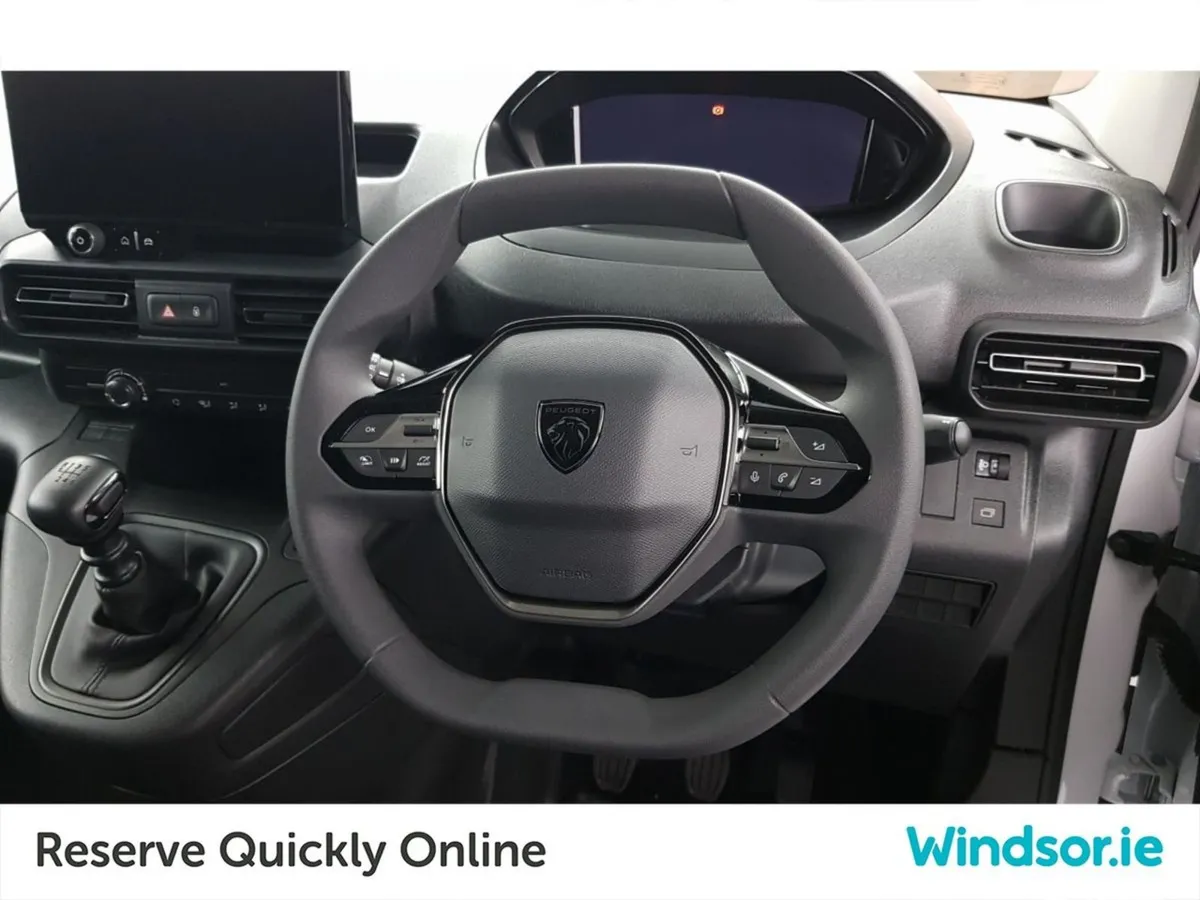Peugeot Partner Partner PRO Plus1.5 HDI 100 65  p - Image 4
