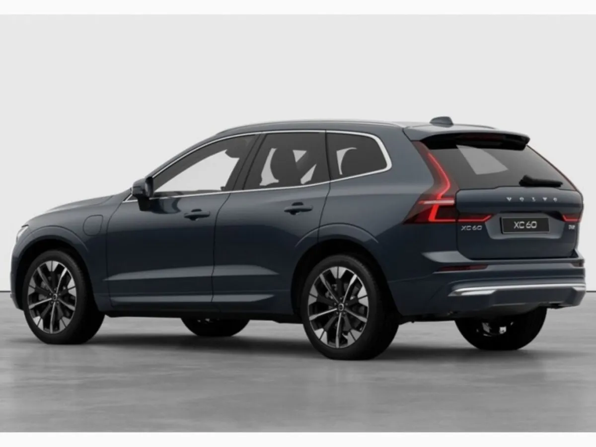 Volvo XC60 T6 Phev Plus Bright - Image 3