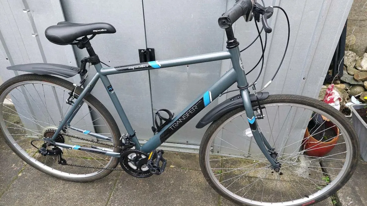 Apollo Transfer Hybrid Bike - Image 3