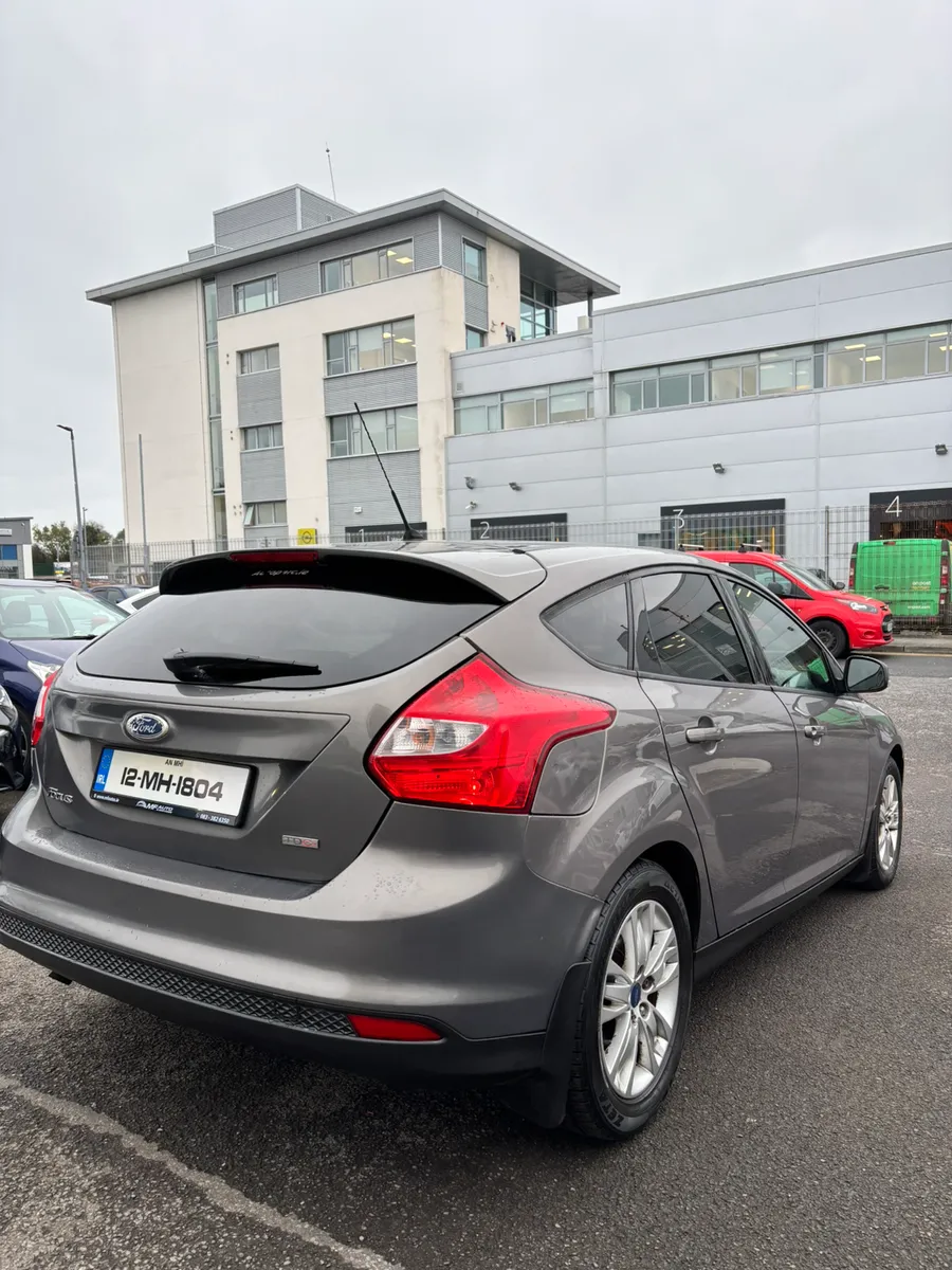 FORD FOCUS ZTEC TDCI 1.6 - Image 3