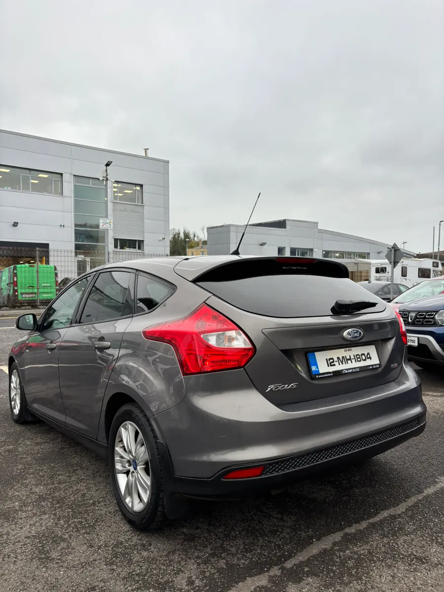 FORD FOCUS ZTEC TDCI 1.6 - Image 4