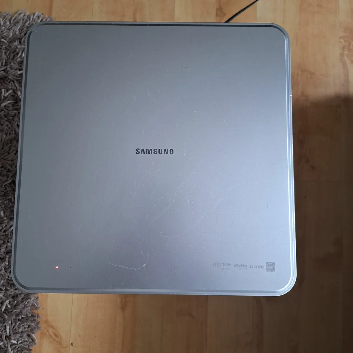 Samsung HW-F551 Soundbar and Sub Woofer - Image 3