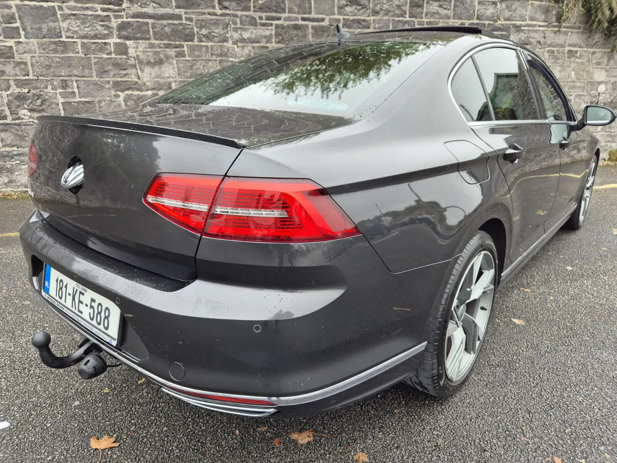 181 VW Passat R Line!! FSH Trade ins+ warranty👍 - Image 4