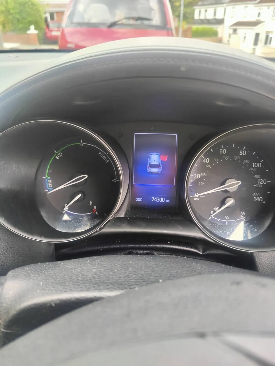 Toyota C-HR 2018 - Image 4