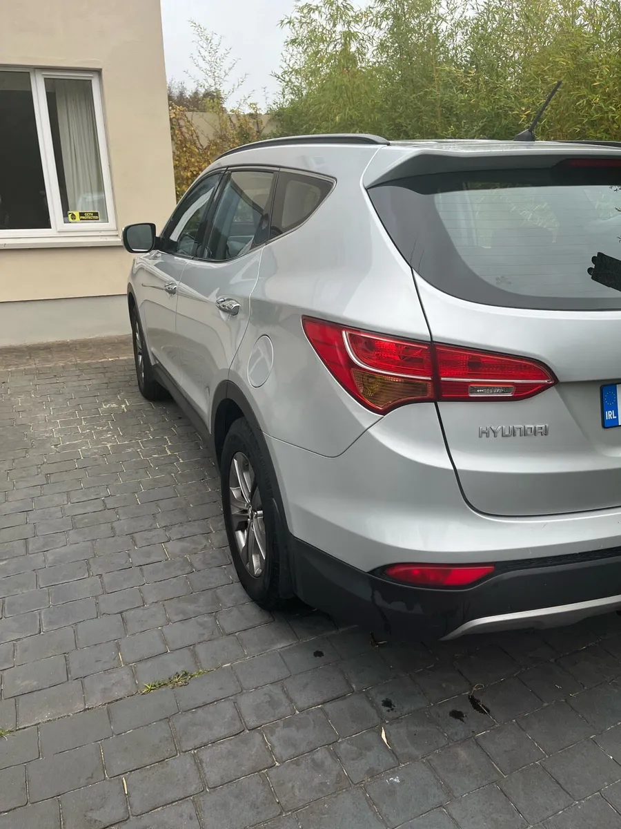 2013 Santa Fe 4x4, 7 seater, 87,000 miles, 6 speed - Image 3