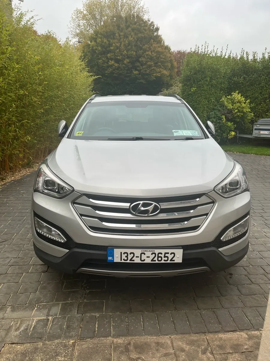 2013 Santa Fe 4x4, 7 seater, 87,000 miles, 6 speed - Image 1