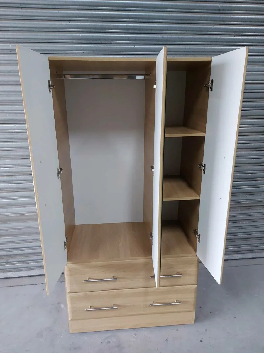 Wardrobe - Image 4