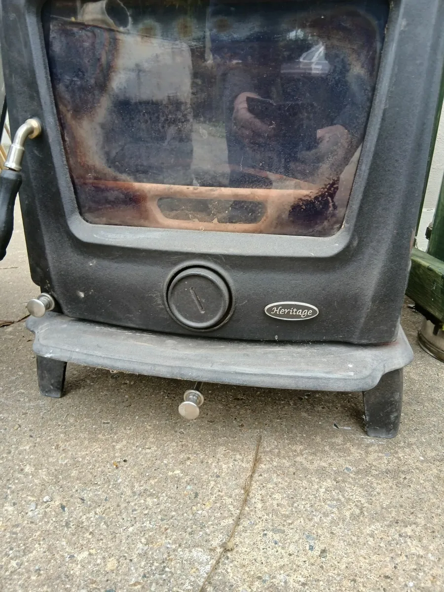 Stove - Image 2