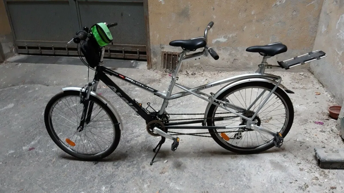 Compact Tandem bike - can fit a regular bike rack - Image 3