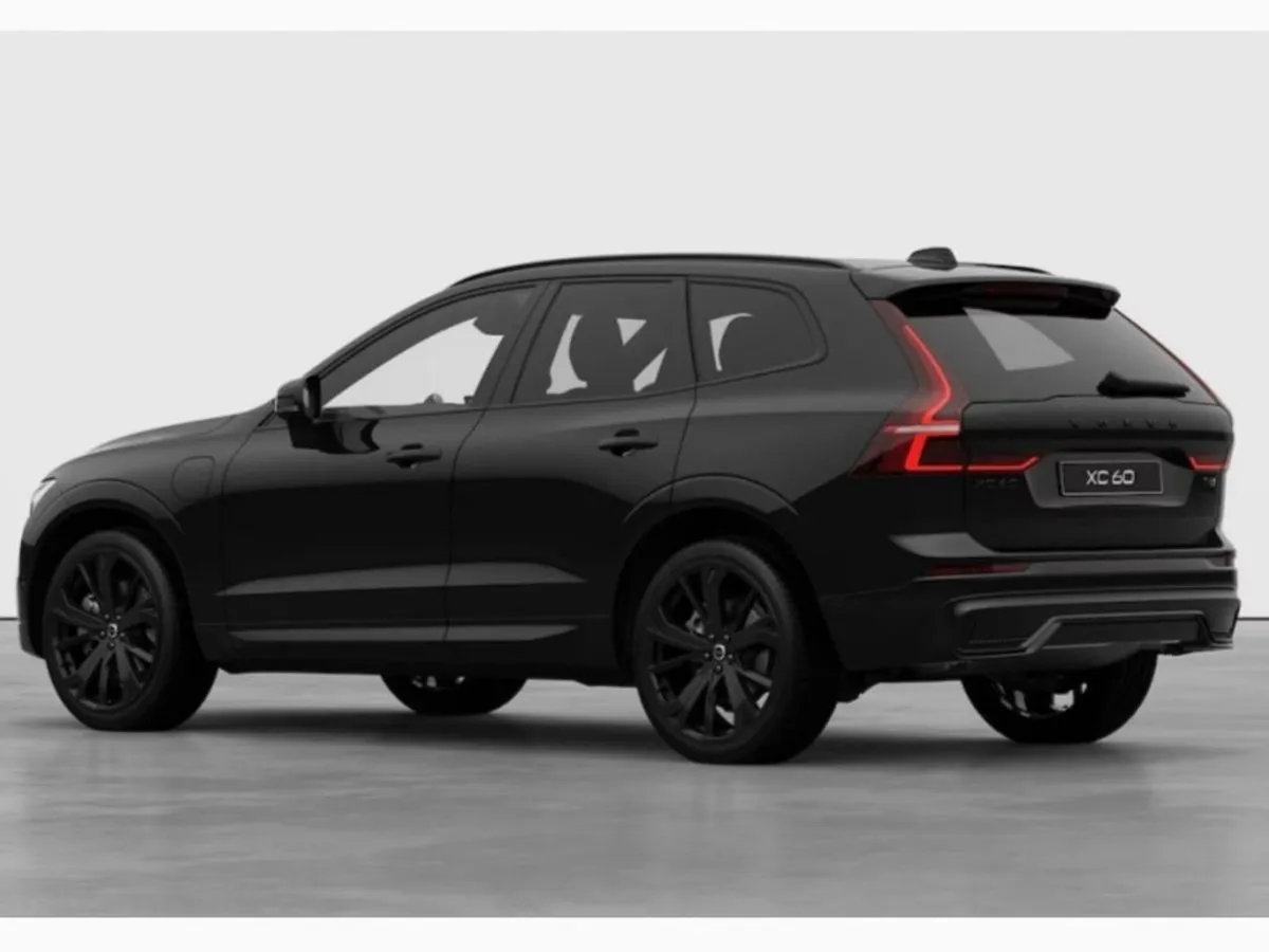Volvo XC60 T6 Phev Ultra Black Edition - Image 3