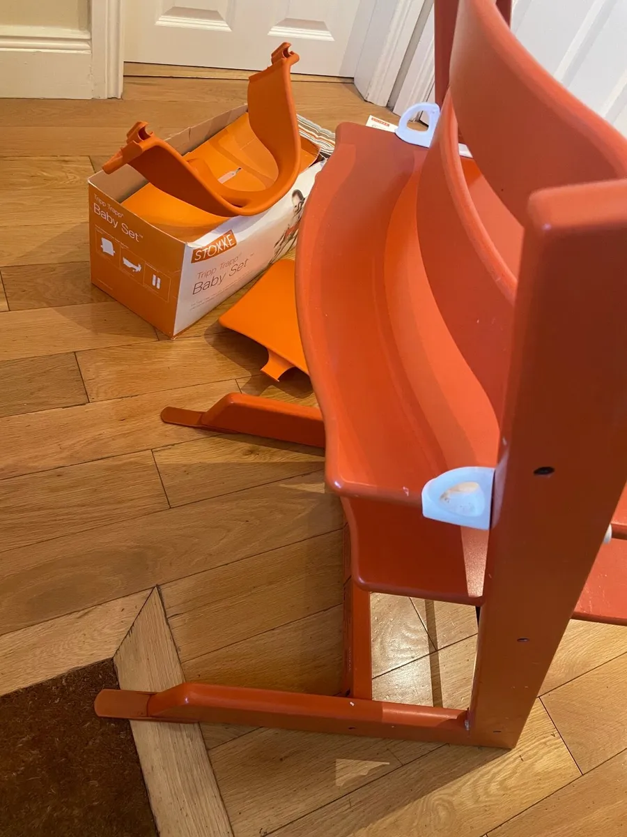 Stokke Tripp Trapp Chair, Babyset, Cushion, Harnes - Image 2