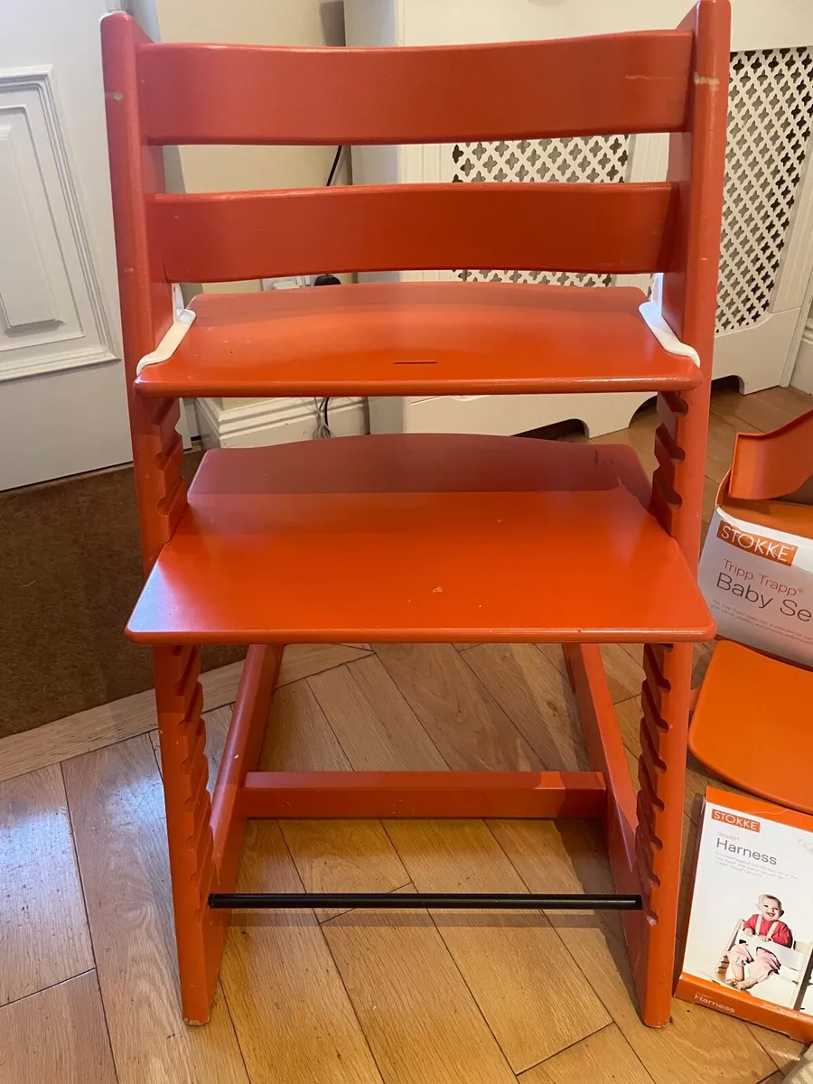 Stokke Tripp Trapp Chair, Babyset, Cushion, Harnes - Image 4