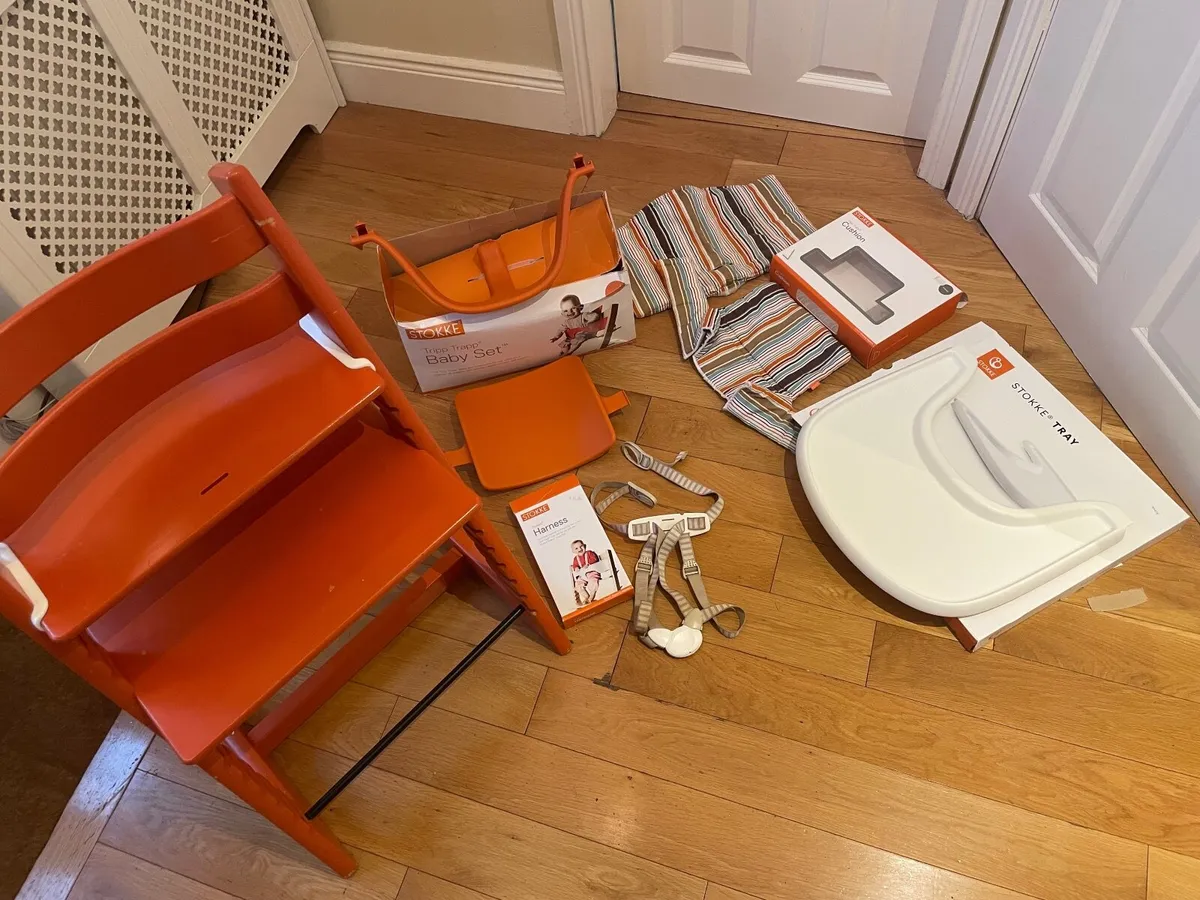 Stokke Tripp Trapp Chair, Babyset, Cushion, Harnes - Image 1