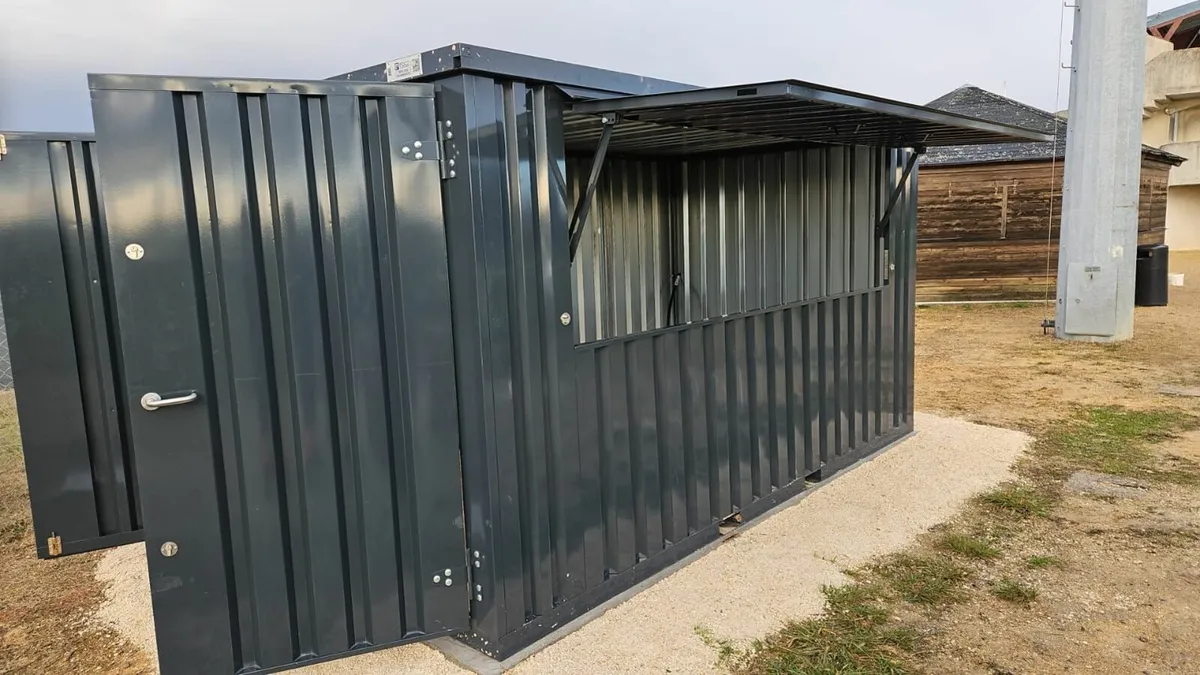 Bar Container with Serving Window - Image 1