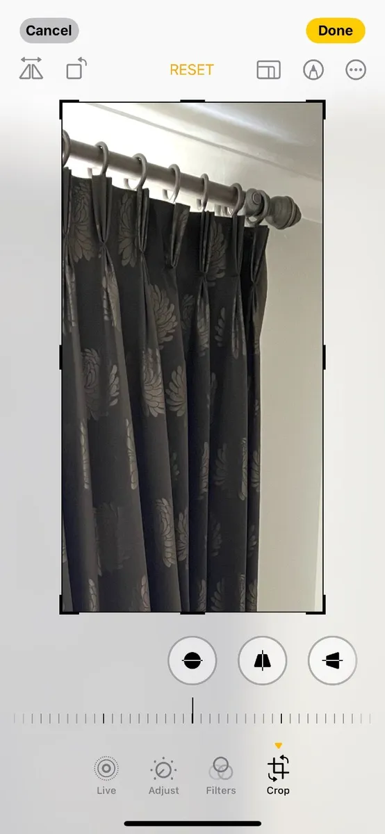 Curtain pole - Image 1