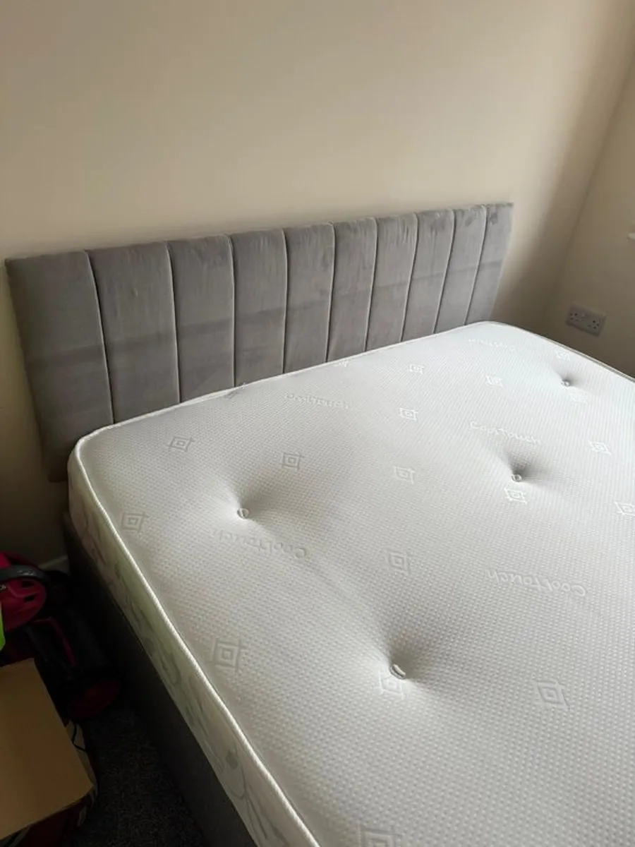 king size bed - Image 4