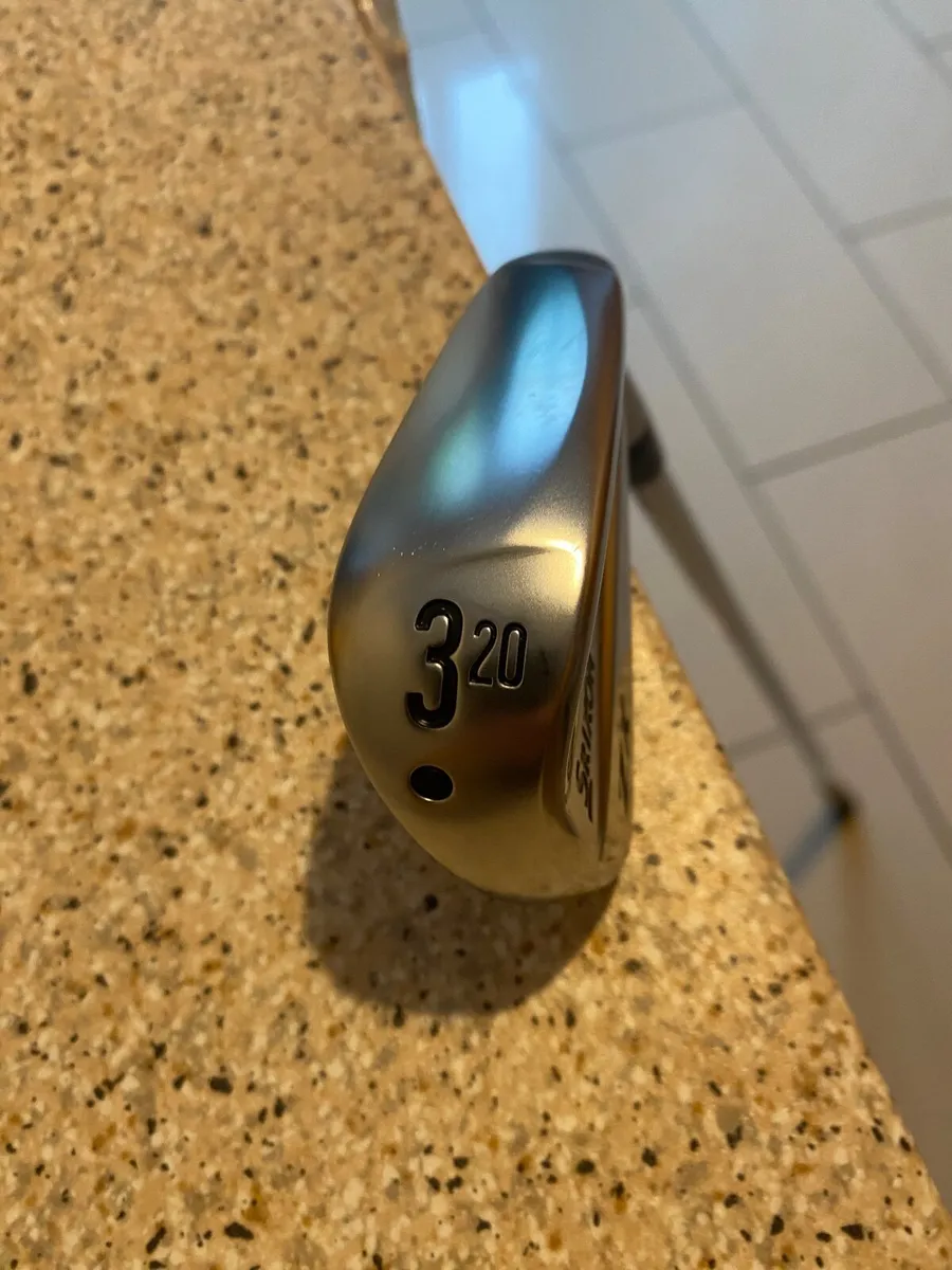 Srixon utility iron - Image 2