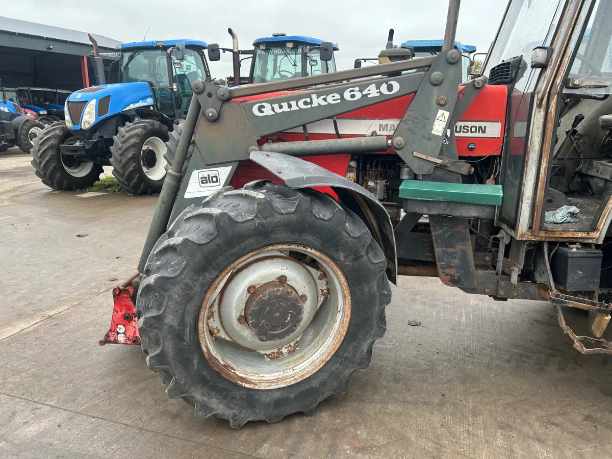 Quicke 640 Loader To Suit MF 699 or 399 - Image 1