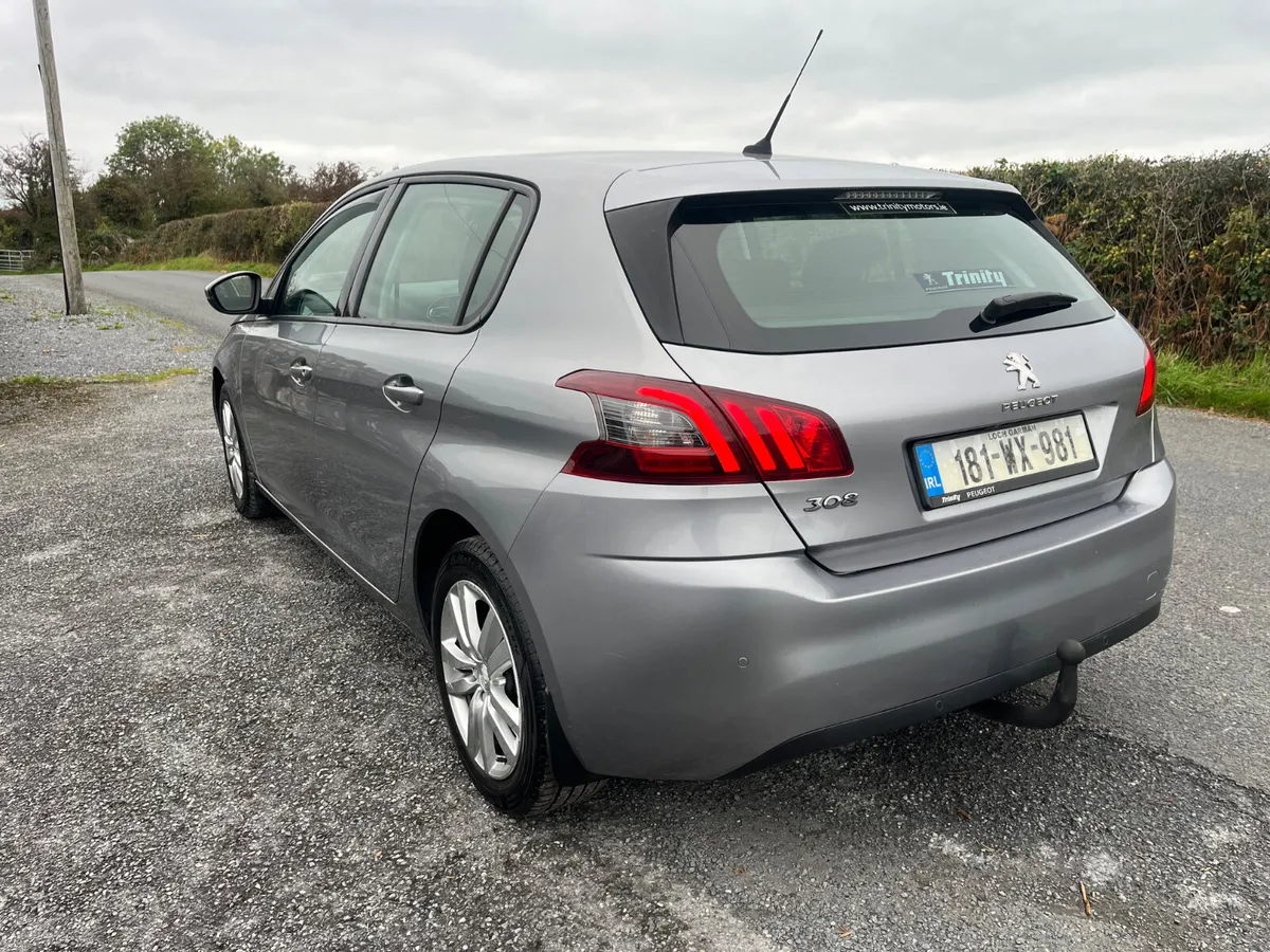 Peugeot 308 2018 1.6 hdi - Image 4