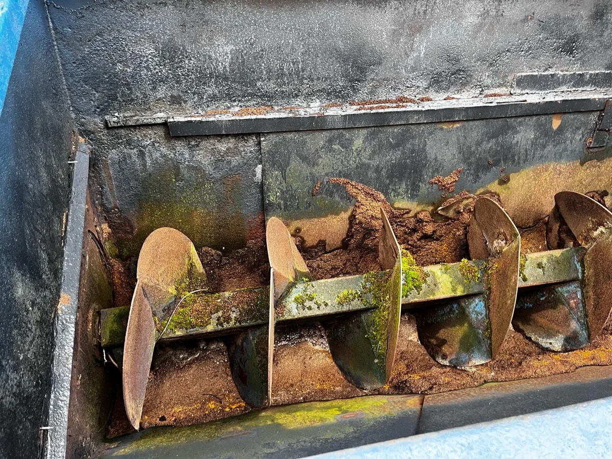 West dung spreader - Image 4