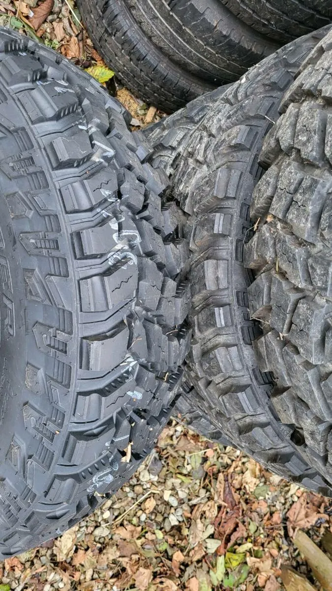 Land rover wheels and tyres - Image 4