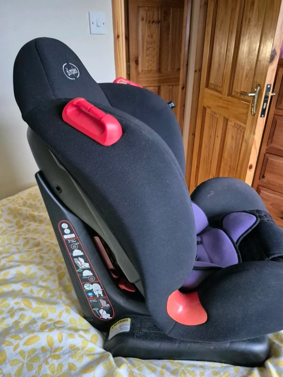 DIMPLES CHILD CAR SEAT - Image 2