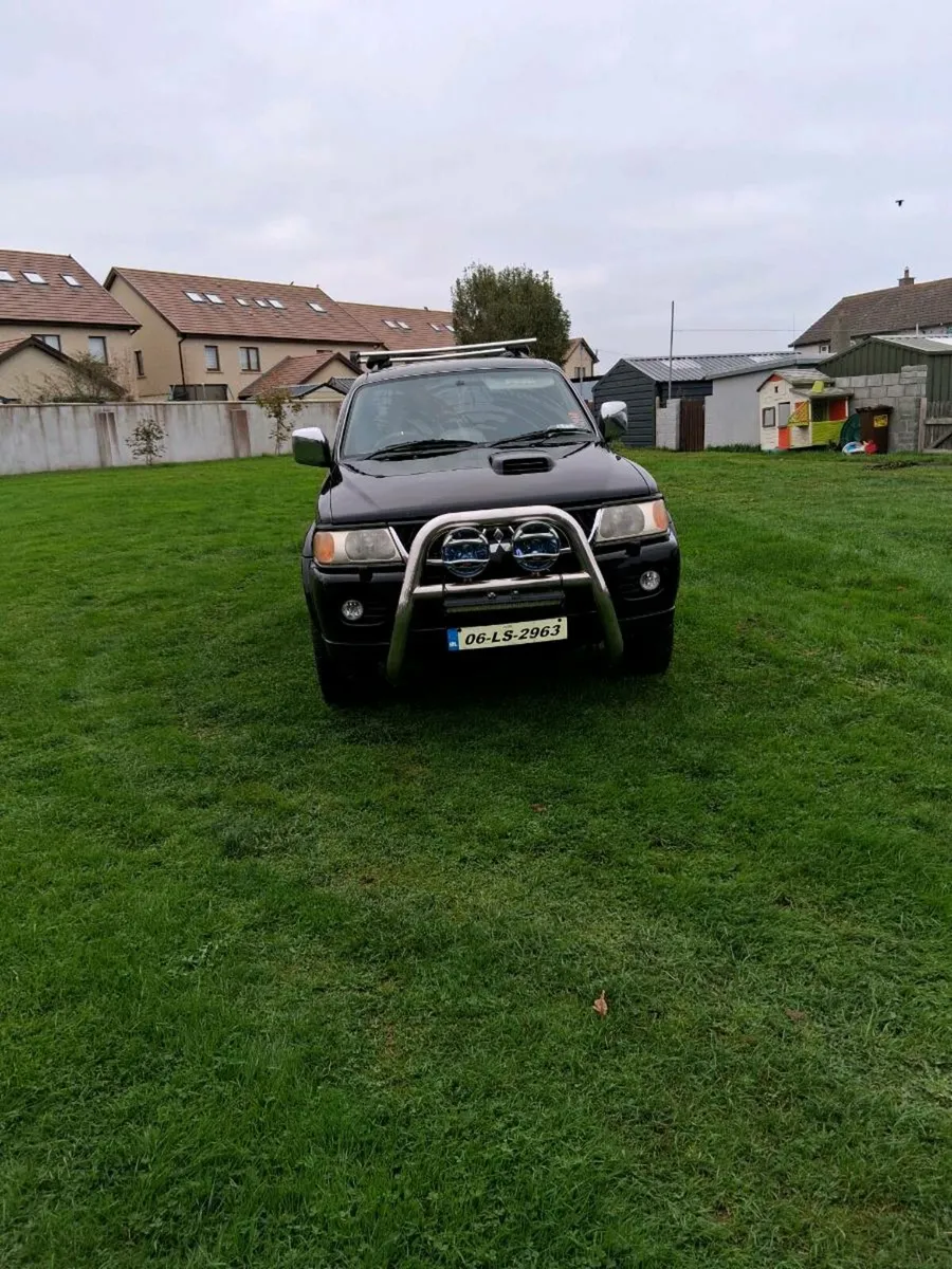 Pajero sport - Image 3