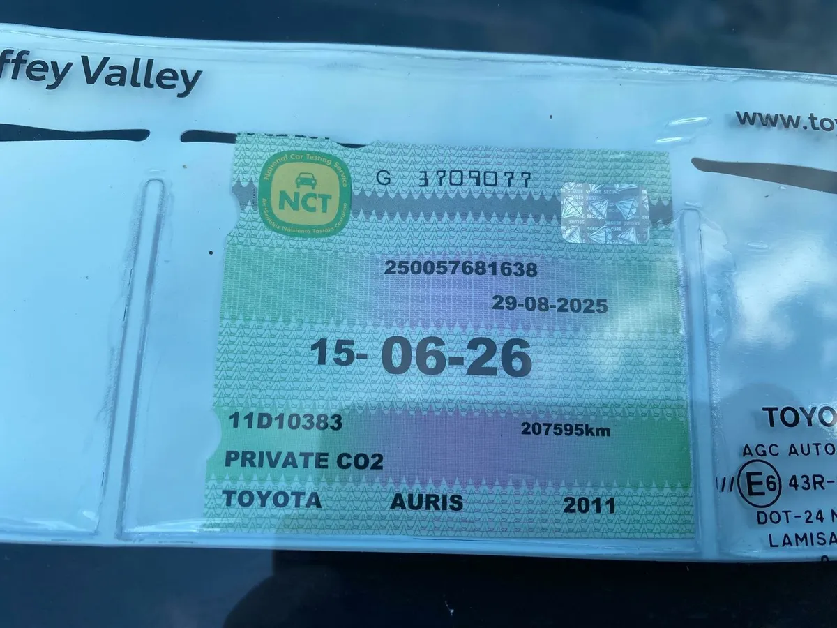 Toyota Auris Sport 1.4 d4d new nct as new 60 mpg - Image 2