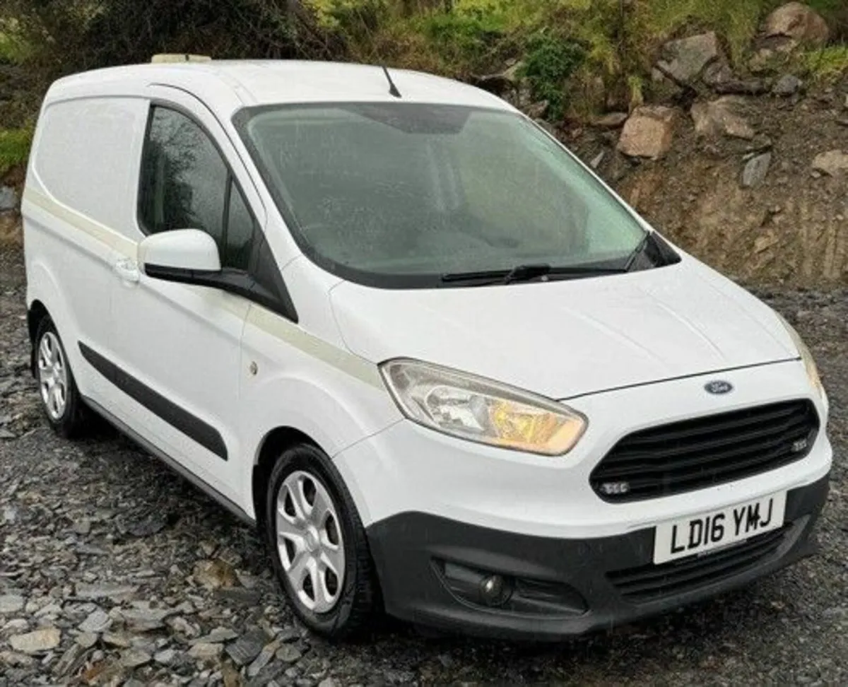 July 2016 Ford Transit Courier 1.6 TDCi Trend Van - Image 1