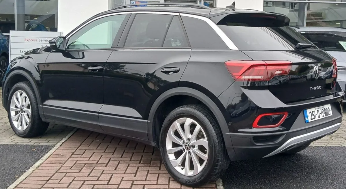 Volkswagen T-Roc Edition 75 1.0tsi 116HP  rear Vi - Image 4